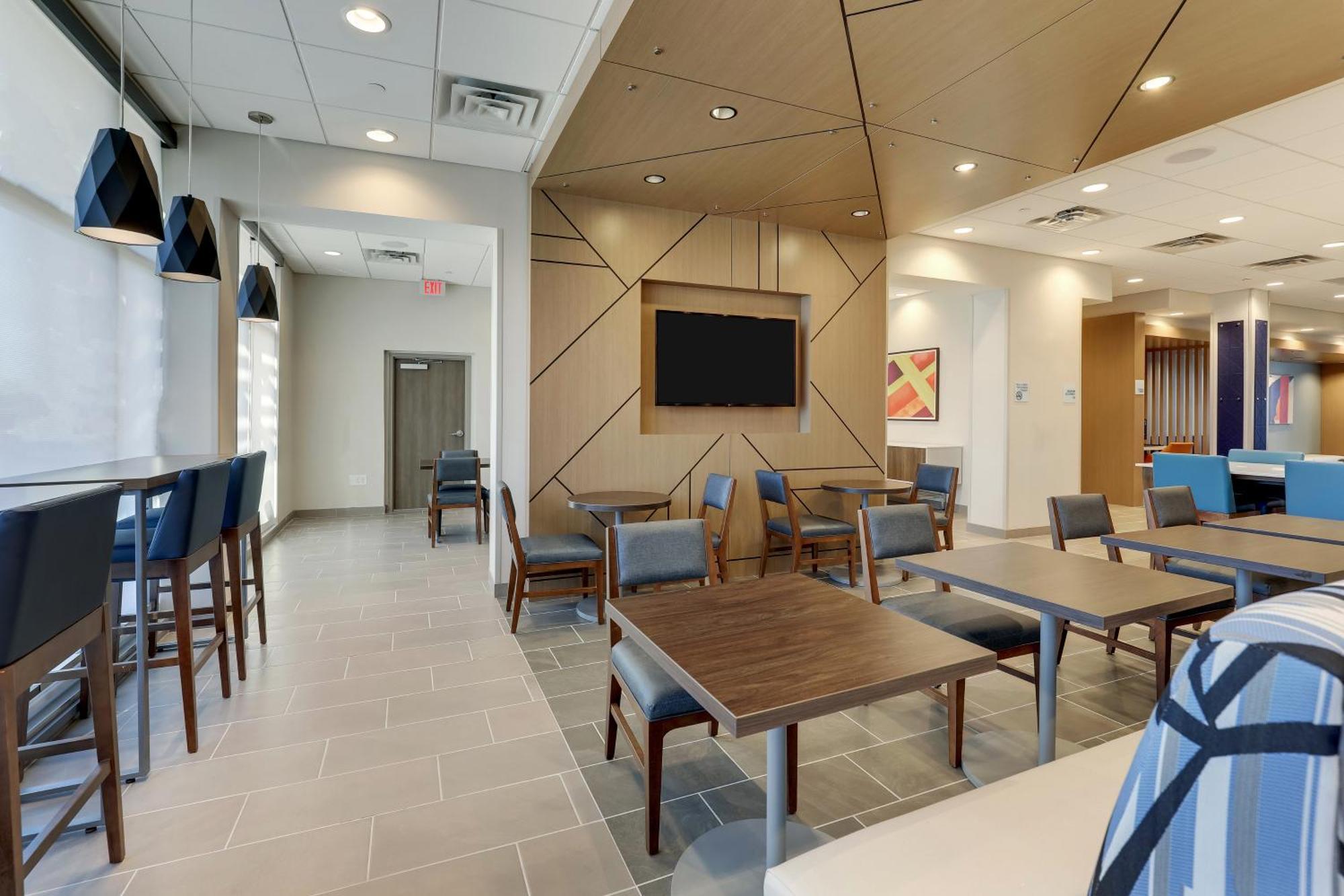 Holiday Inn Express Holly Springs - Raleigh Area By Ihg Exterior photo