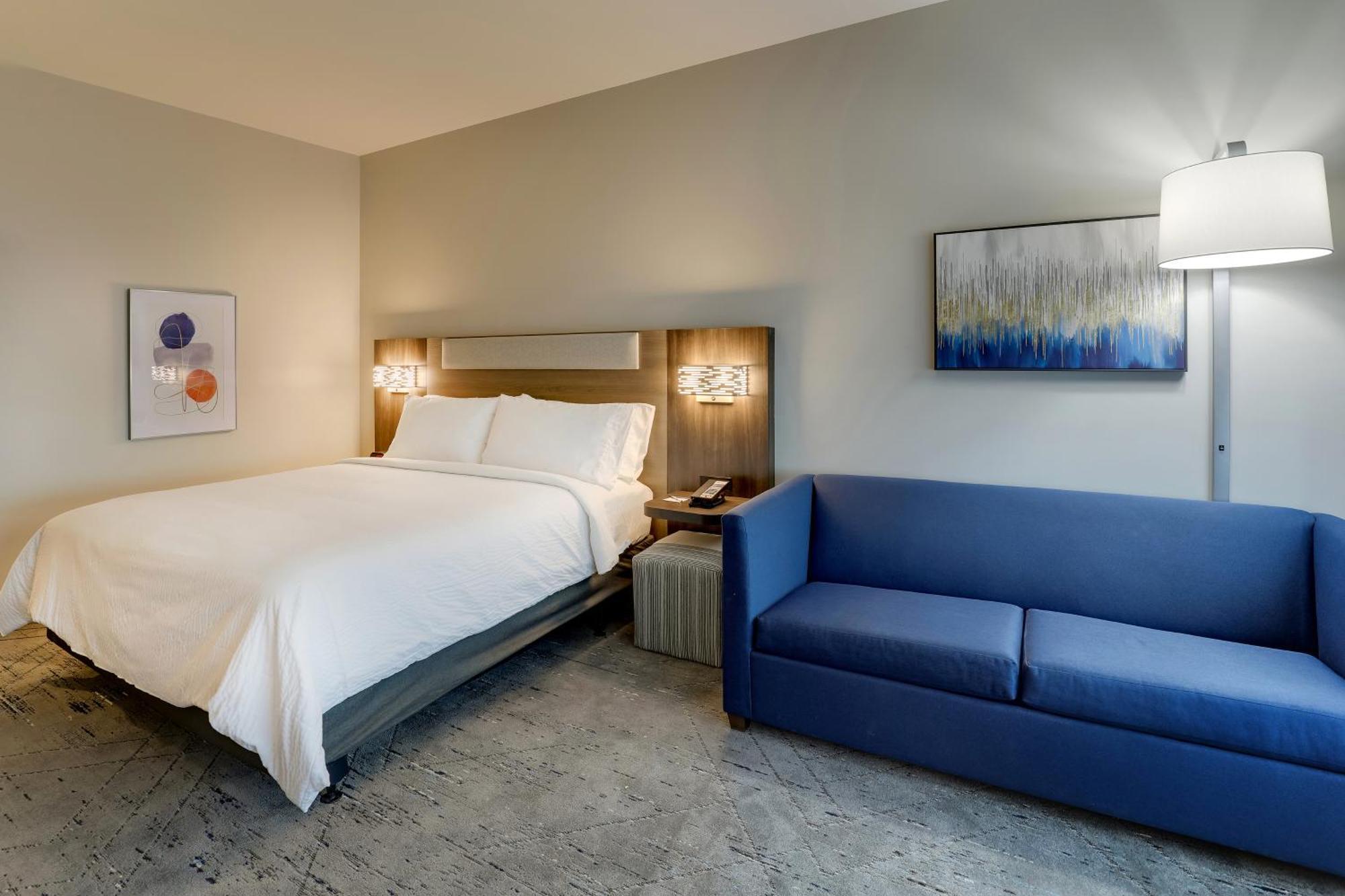 Holiday Inn Express Holly Springs - Raleigh Area By Ihg Exterior photo