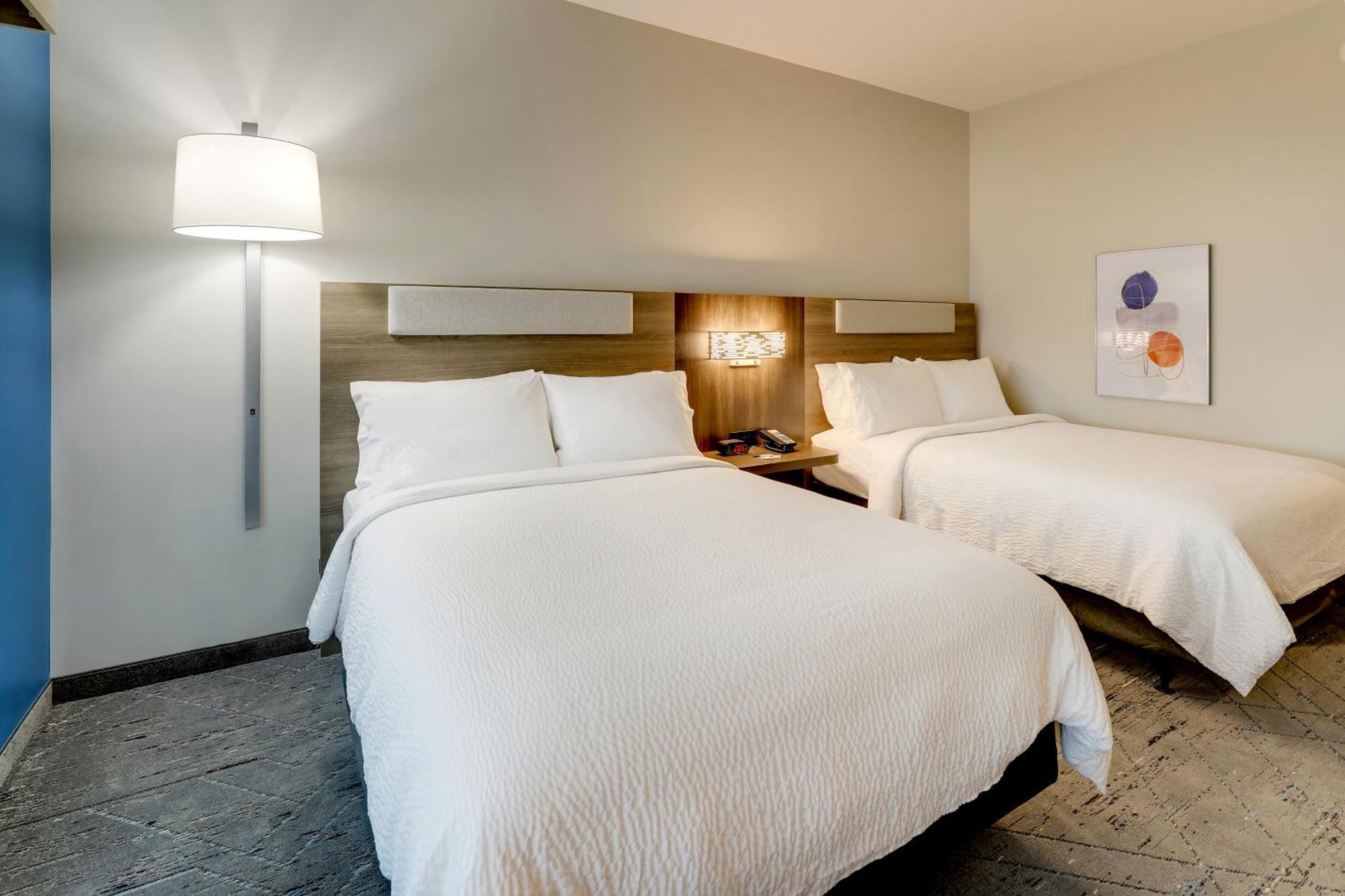 Holiday Inn Express Holly Springs - Raleigh Area By Ihg Exterior photo